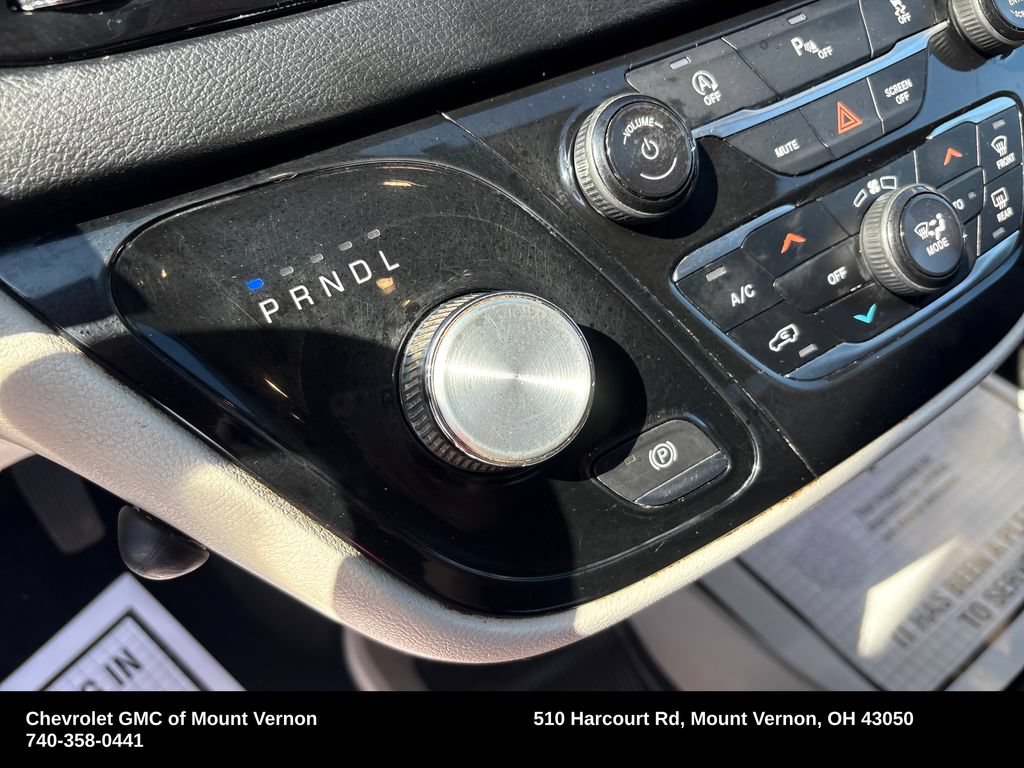 Used 2018 Chrysler Pacifica Touring-L Plus FWD image 28