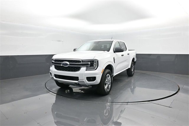 New 2025 Ford Ranger XLT w/ Equipment Group 301A High image 3