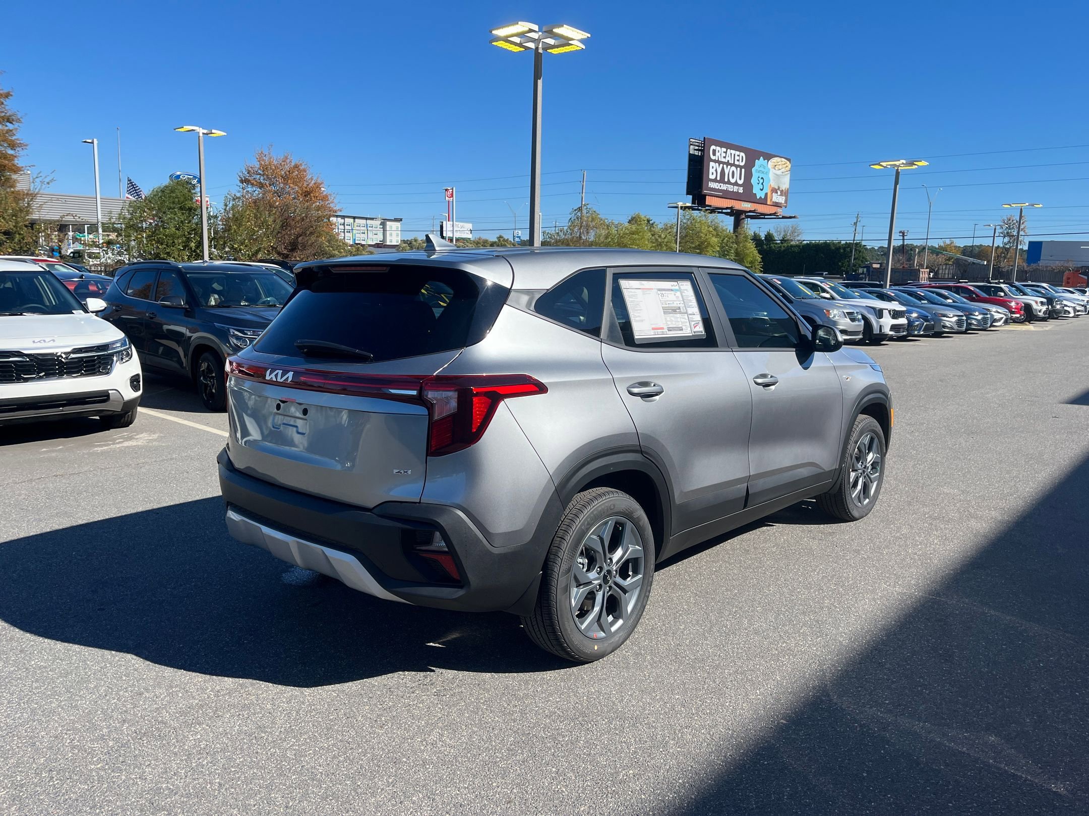 New 2026 Kia Seltos LX image 8