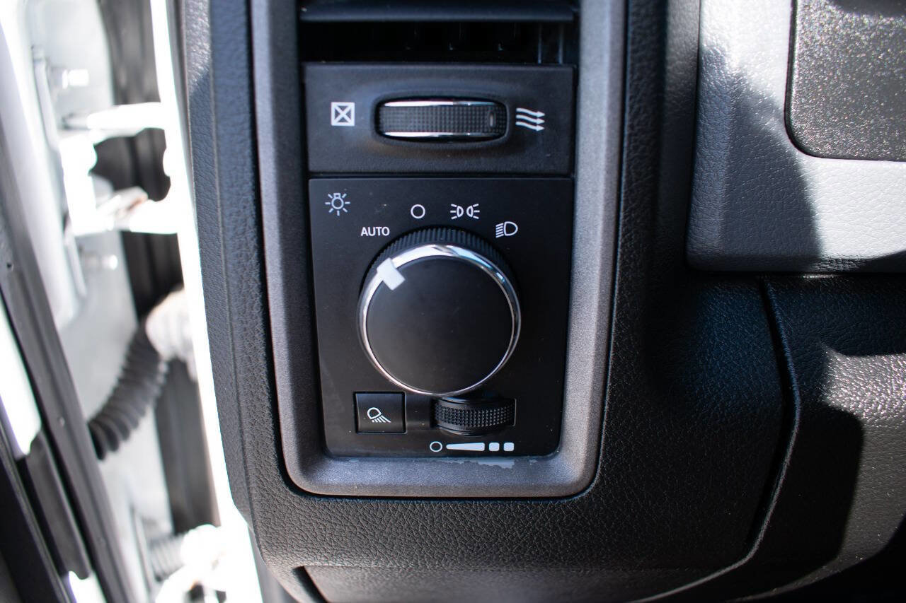 Used 2020 RAM 1500 Tradesman w/ Power & Remote Entry Group RWD image 18