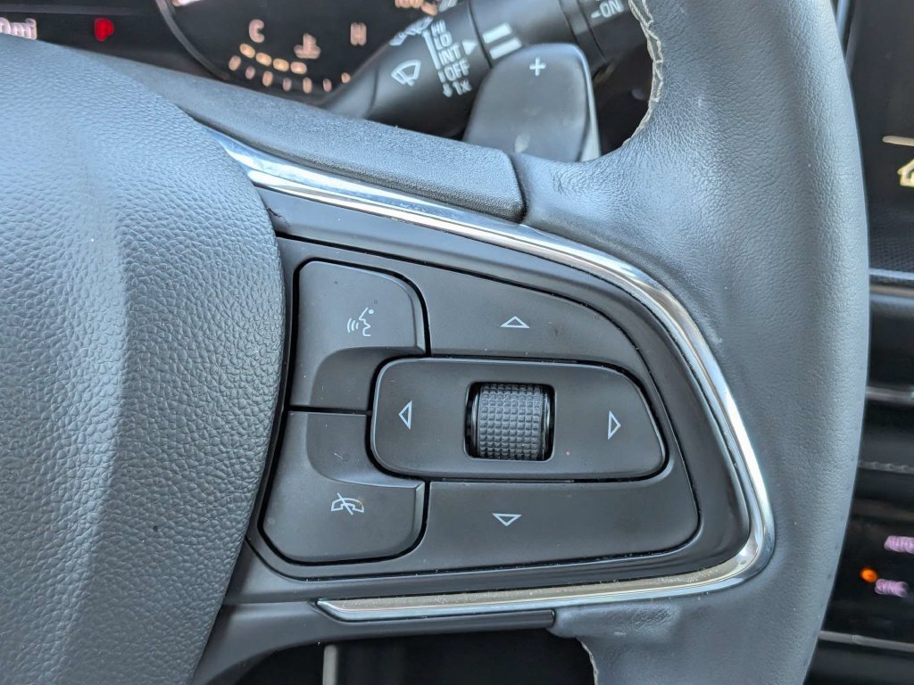 Certified 2023 Buick Envision Essence w/ Sport Touring Package FWD image 32