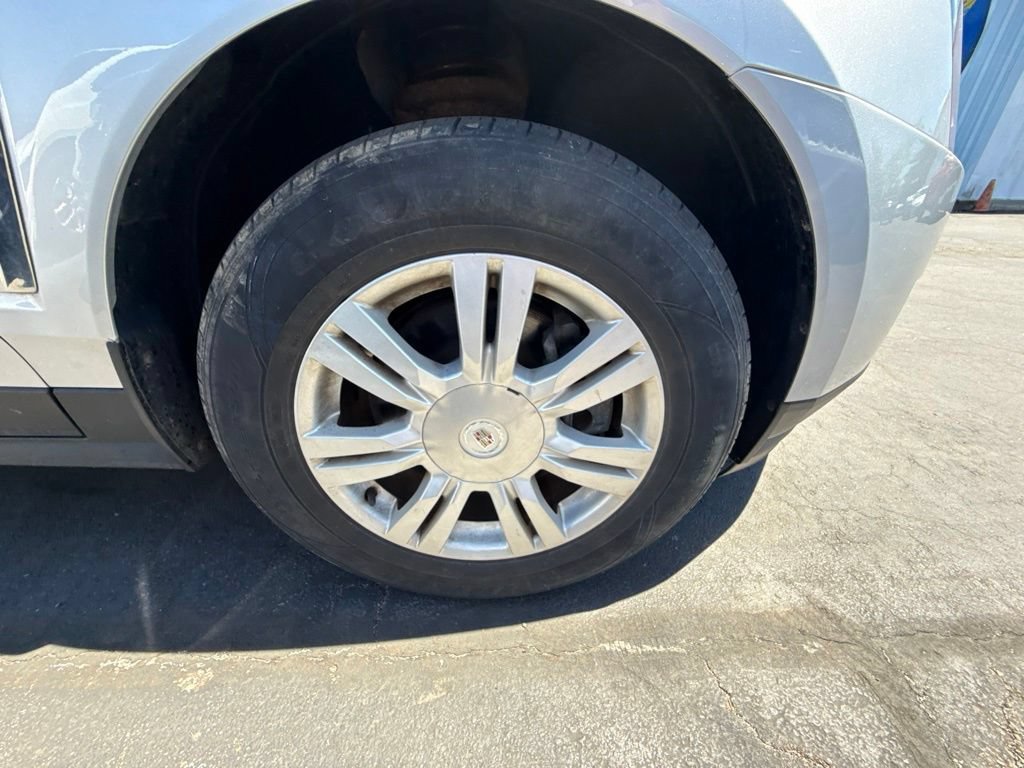 Used 2014 Cadillac SRX FWD image 29