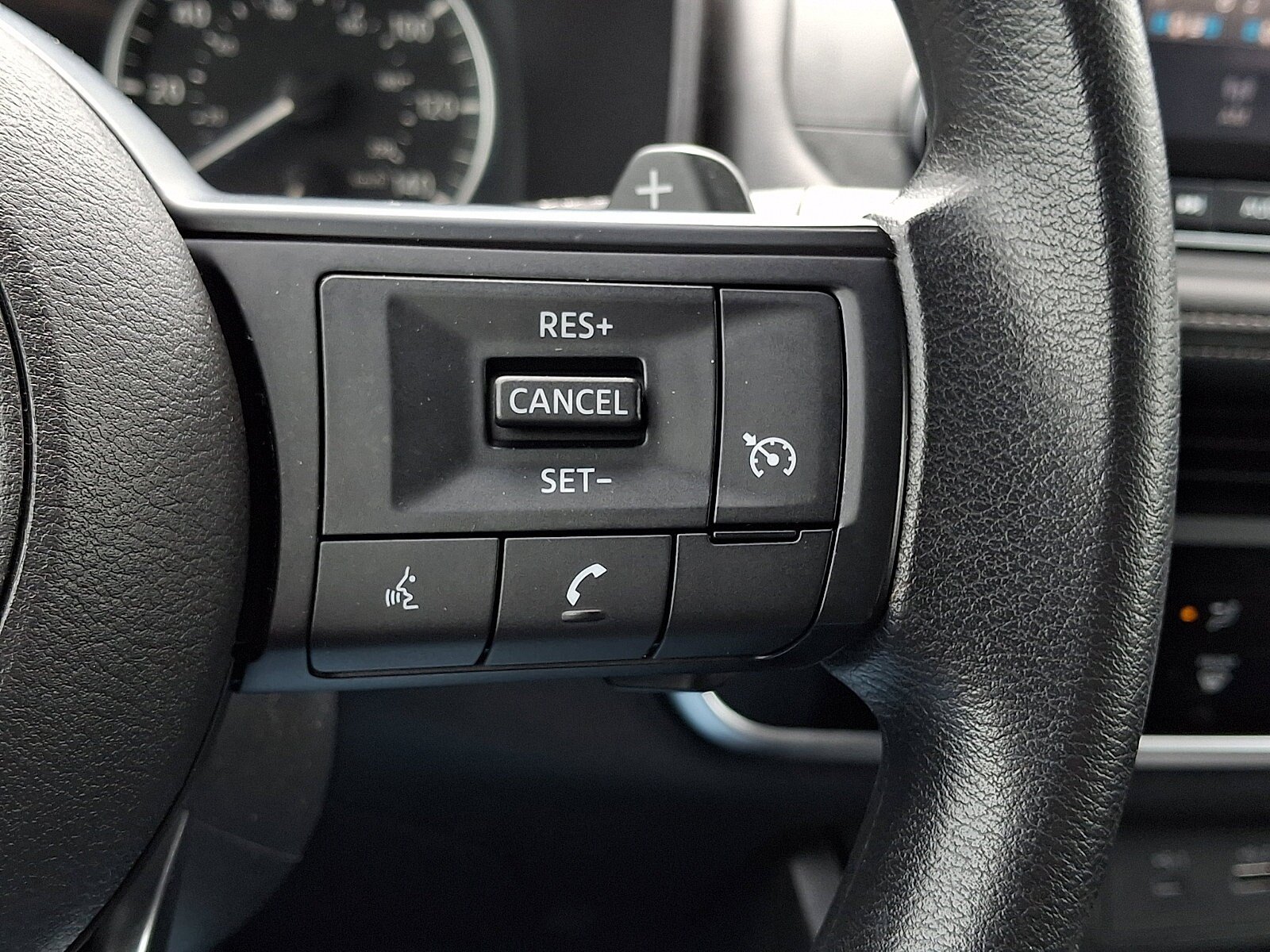 Certified 2023 Nissan Rogue S AWD/4WD image 23