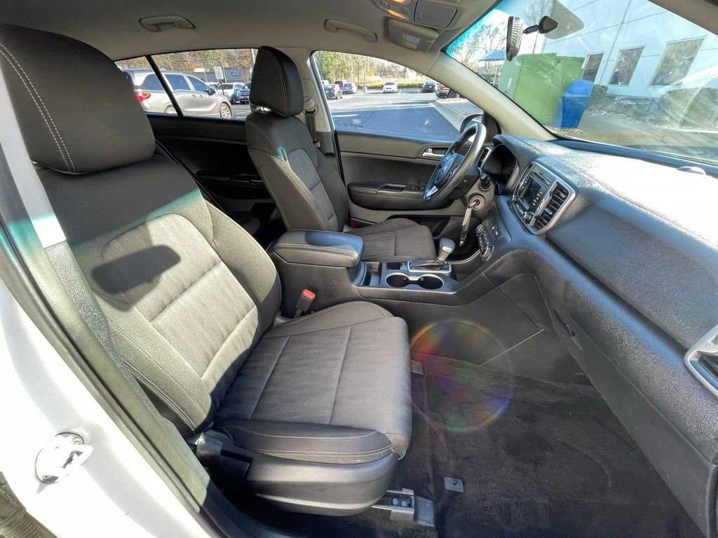 Used 2017 Kia Sportage LX image 30