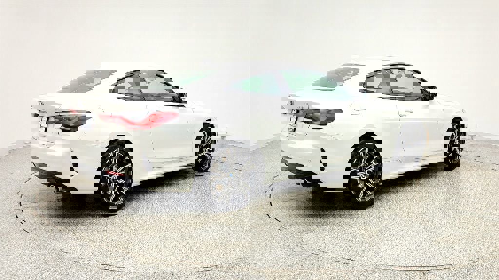 Used 2021 BMW 430i xDrive Coupe w/ Convenience Package image 5