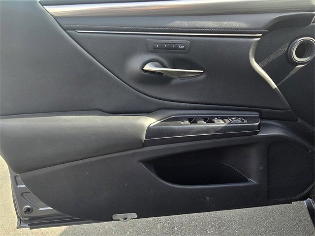 Used 2021 Lexus ES 350 F Sport image 14