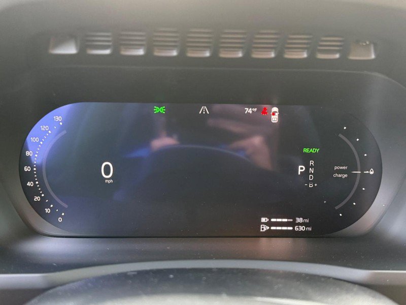 New 2026 Volvo XC90 T8 Plus w/ Protection Package image 14