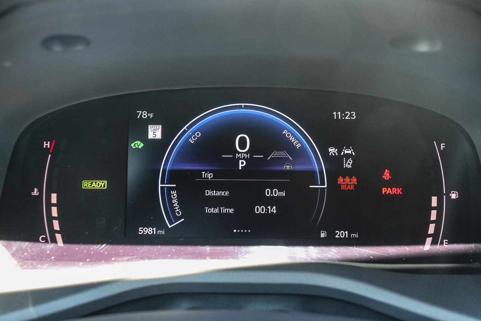 Used 2026 Toyota Camry Hybrid w/ Multimedia Upgrade Package image 27