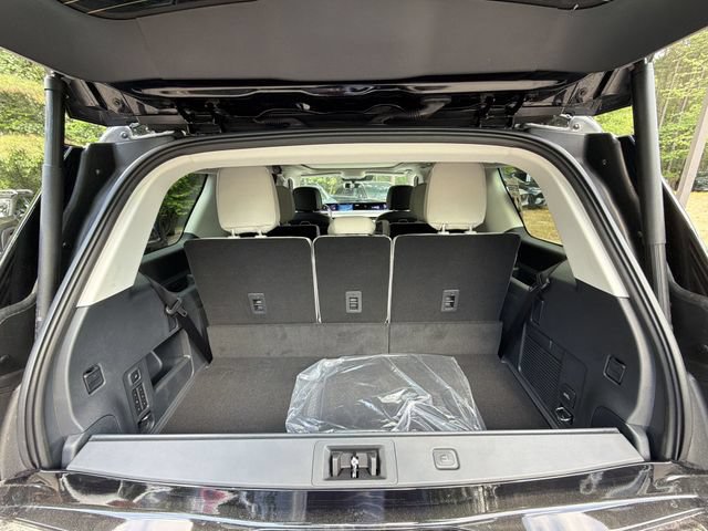 New 2026 Lincoln Navigator Reserve AWD/4WD image 25