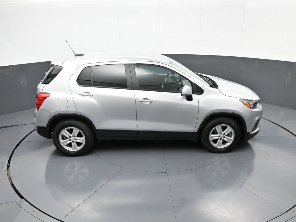 Used 2020 Chevrolet Trax LS w/ Tint and Cruise Package FWD image 34