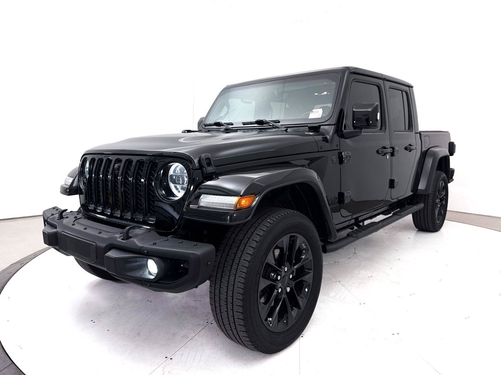Used 2023 Jeep Gladiator Overland AWD/4WD image 14