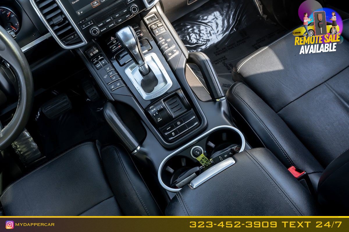 Used 2018 Porsche Cayenne AWD/4WD image 22