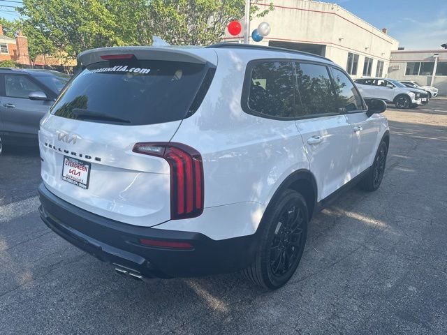 Used 2022 Kia Telluride EX w/ EX Premium Package AWD/4WD image 4