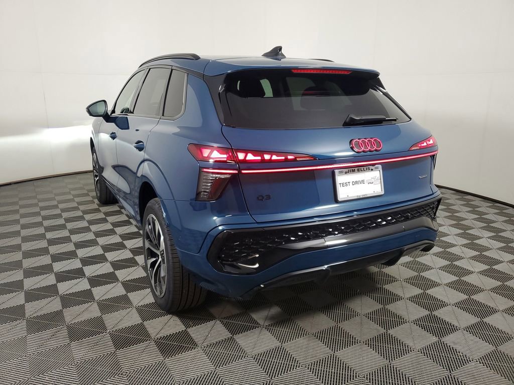 New 2026 Audi Q3 quattro 2.0T AWD/4WD image 4