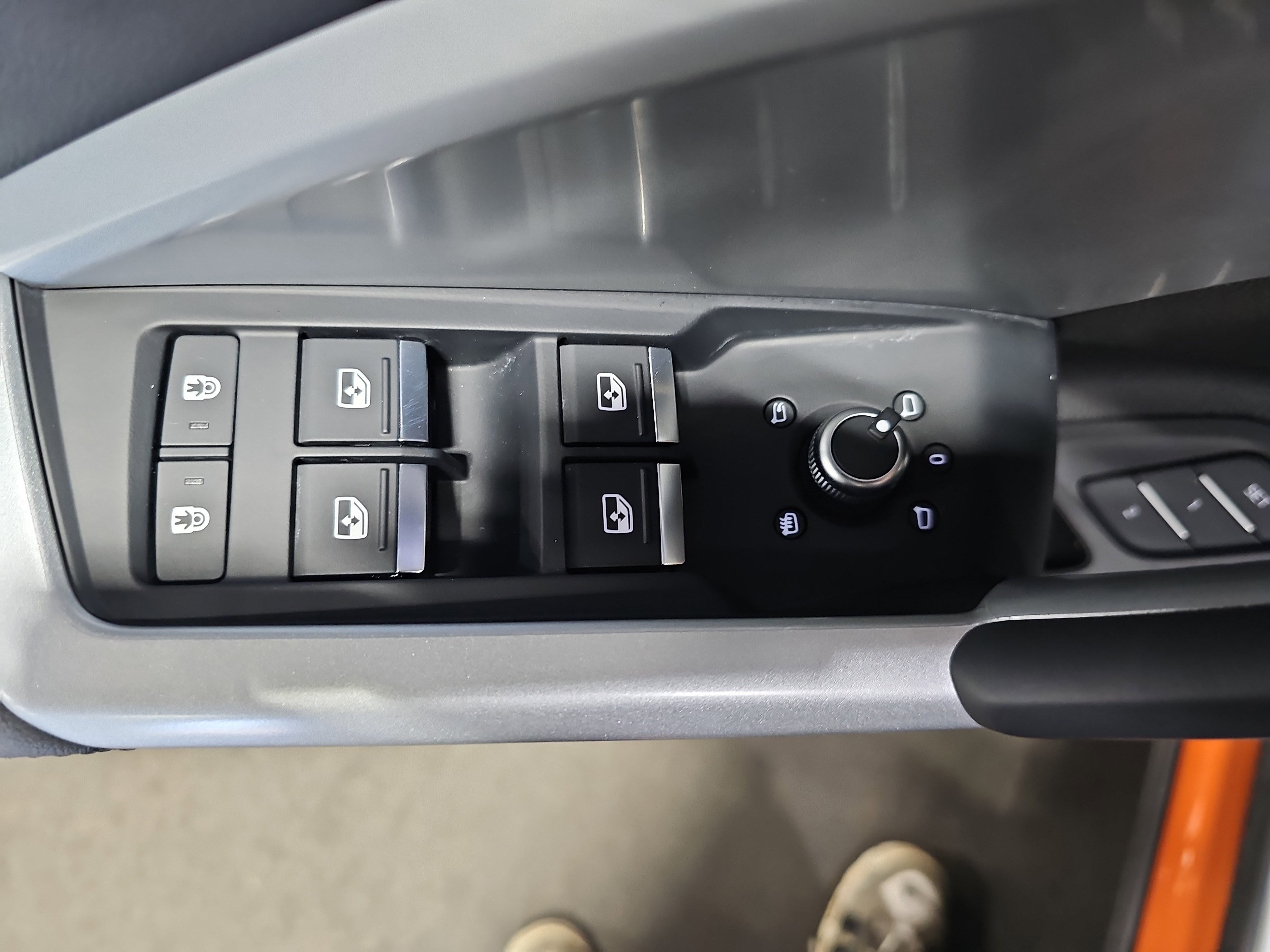 Used 2023 Audi Q3 2.0T Premium AWD/4WD image 30