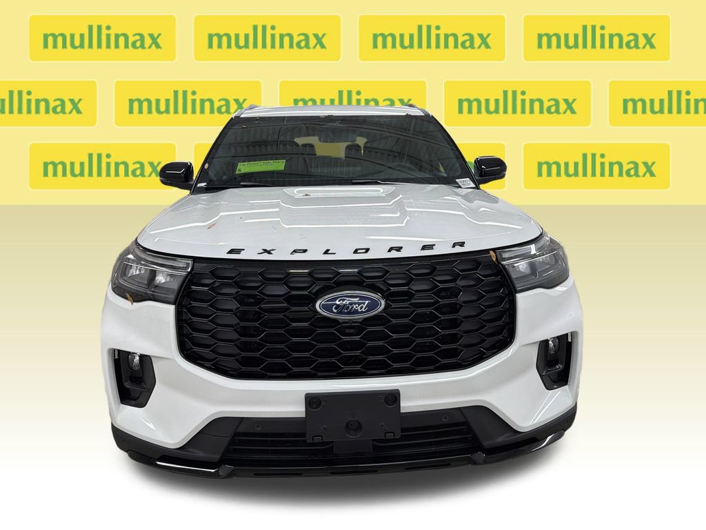 New 2026 Ford Explorer ST-Line w/ ST-Line Street Pack RWD image 14