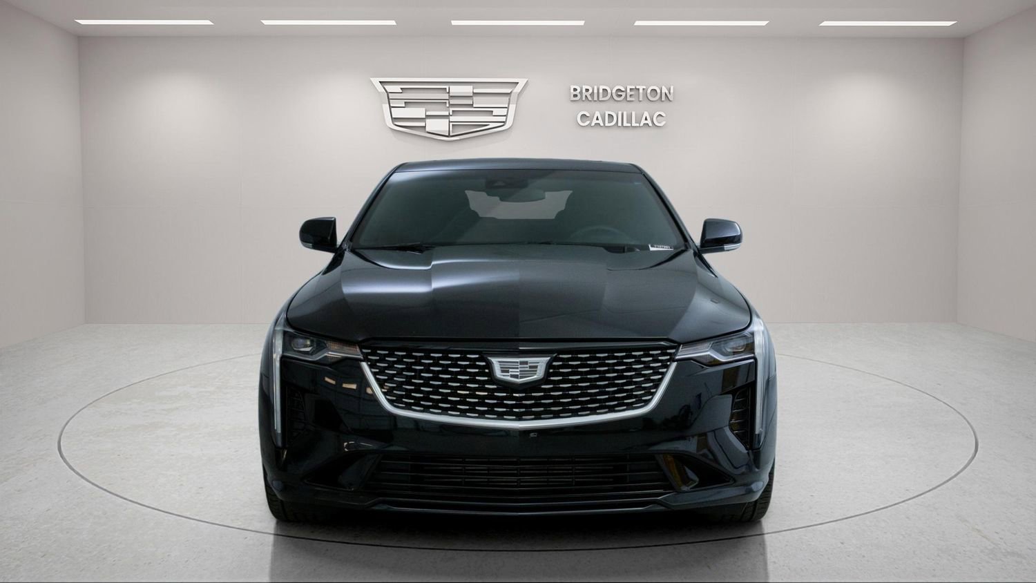 Used 2023 Cadillac CT4 Luxury w/ Sun And Sound Package image 2
