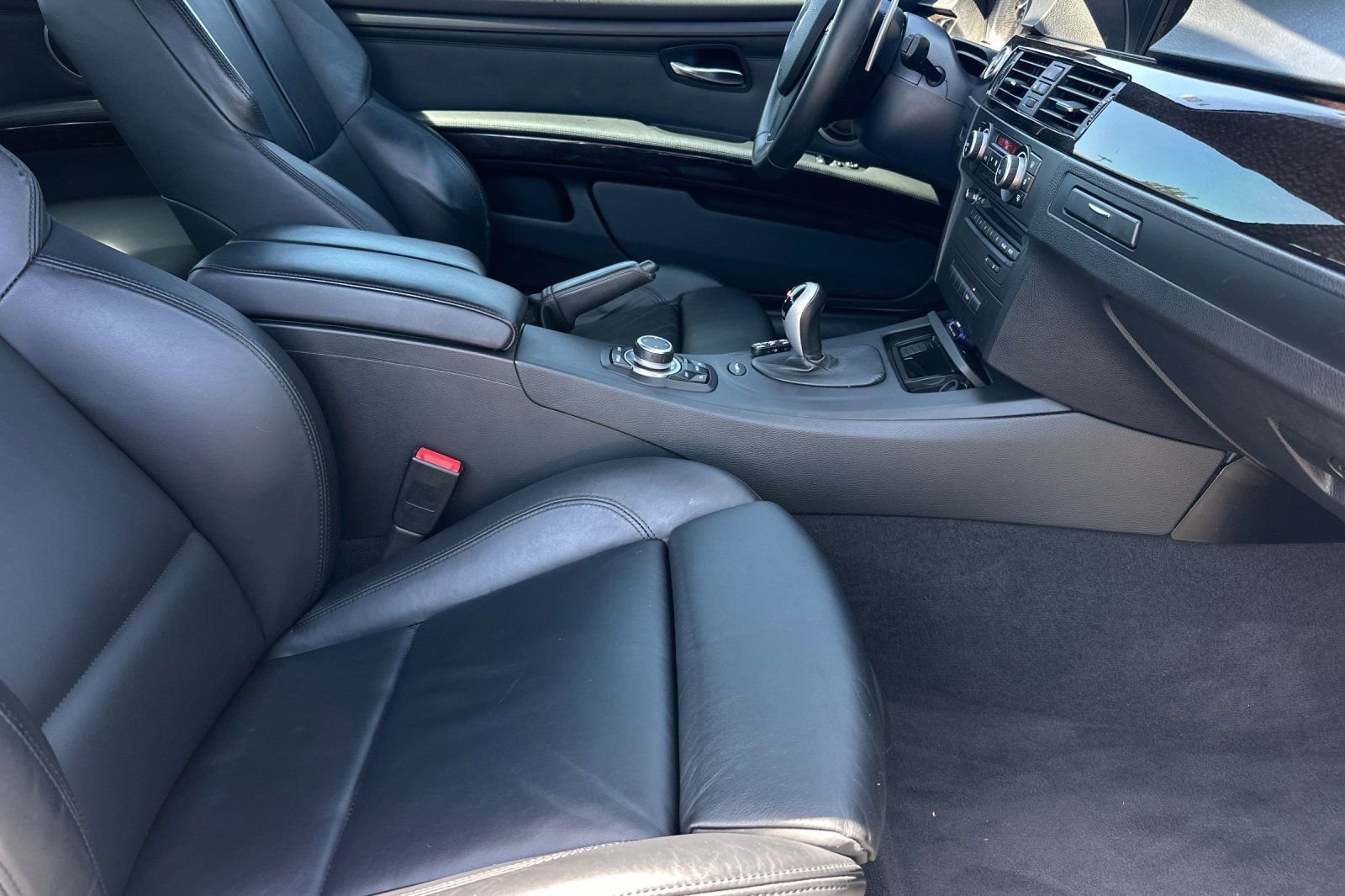 Used 2011 BMW M3 Coupe RWD image 14