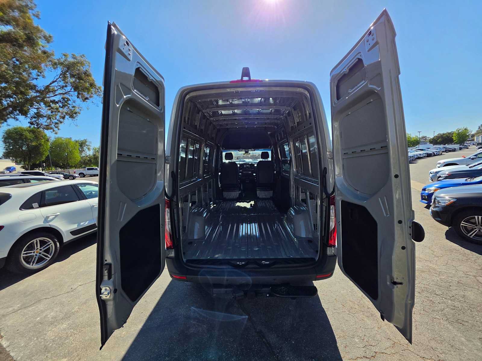 New 2026 Mercedes-Benz Sprinter 2500 image 17
