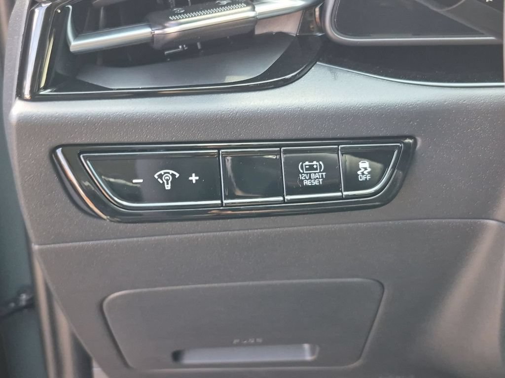New 2026 Kia Niro EX FWD image 18