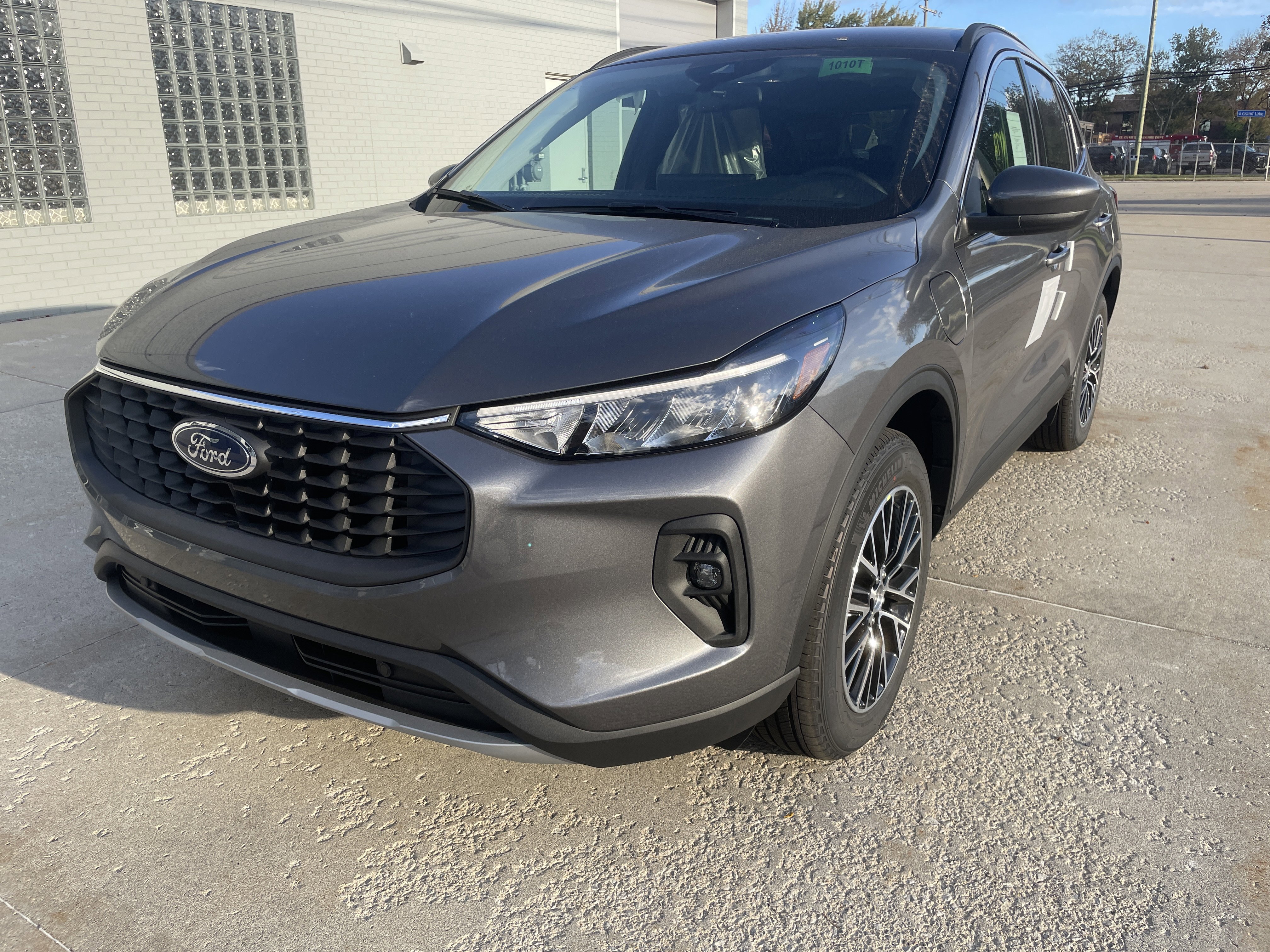 New 2026 Ford Escape SE image 8