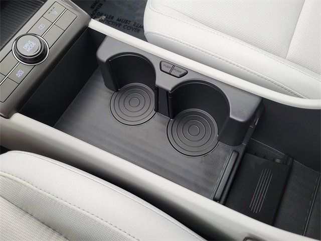 New 2025 Hyundai Kona SEL image 16