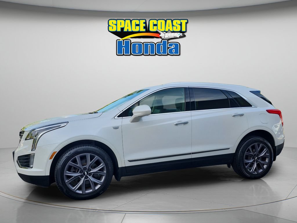 Used 2019 Cadillac XT5 Luxury w/ LPO, Black Ice Package AWD/4WD image 9