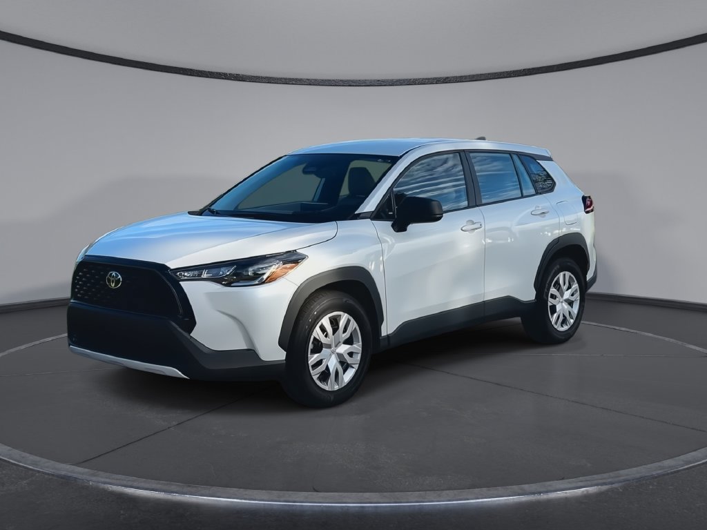 Certified 2025 Toyota Corolla Cross L FWD image 4