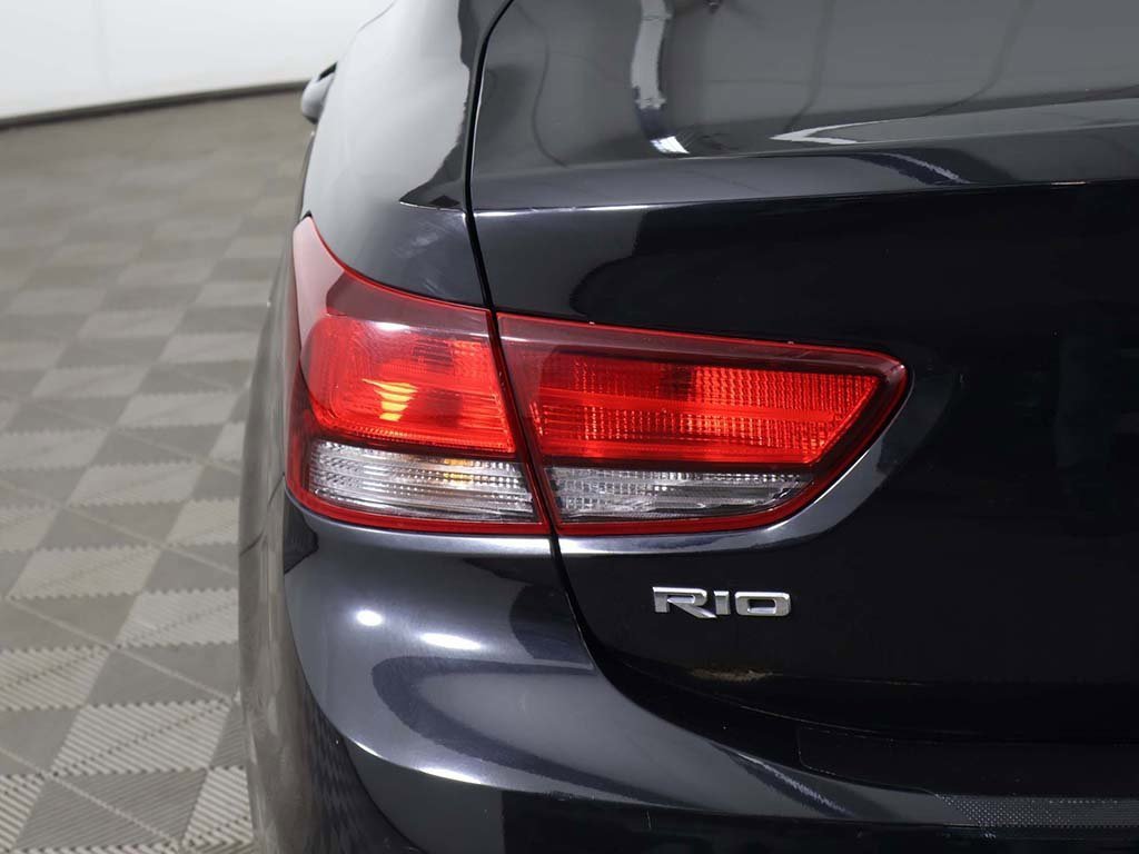 Used 2020 Kia Rio S image 12