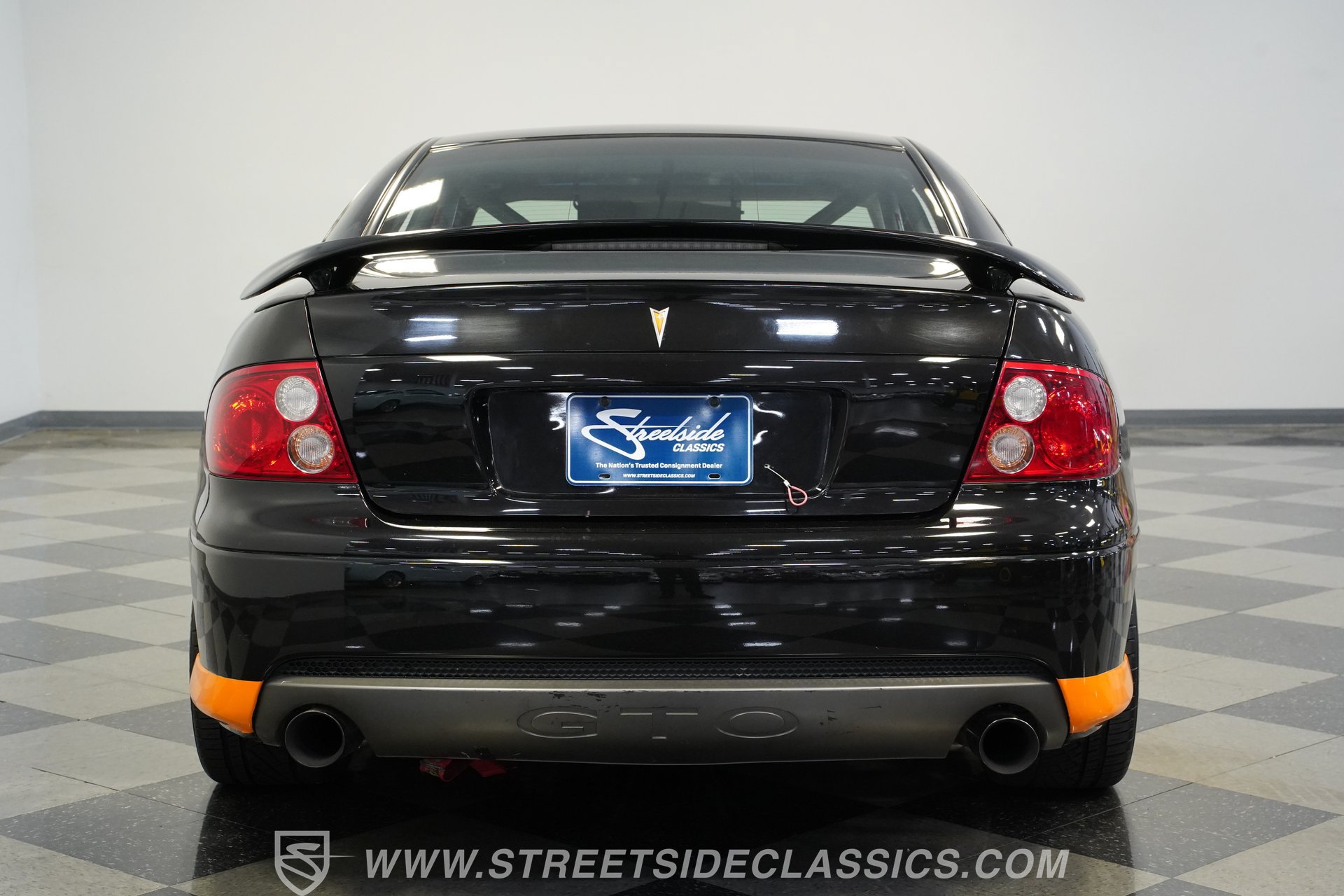 Used 2005 Pontiac GTO RWD image 11