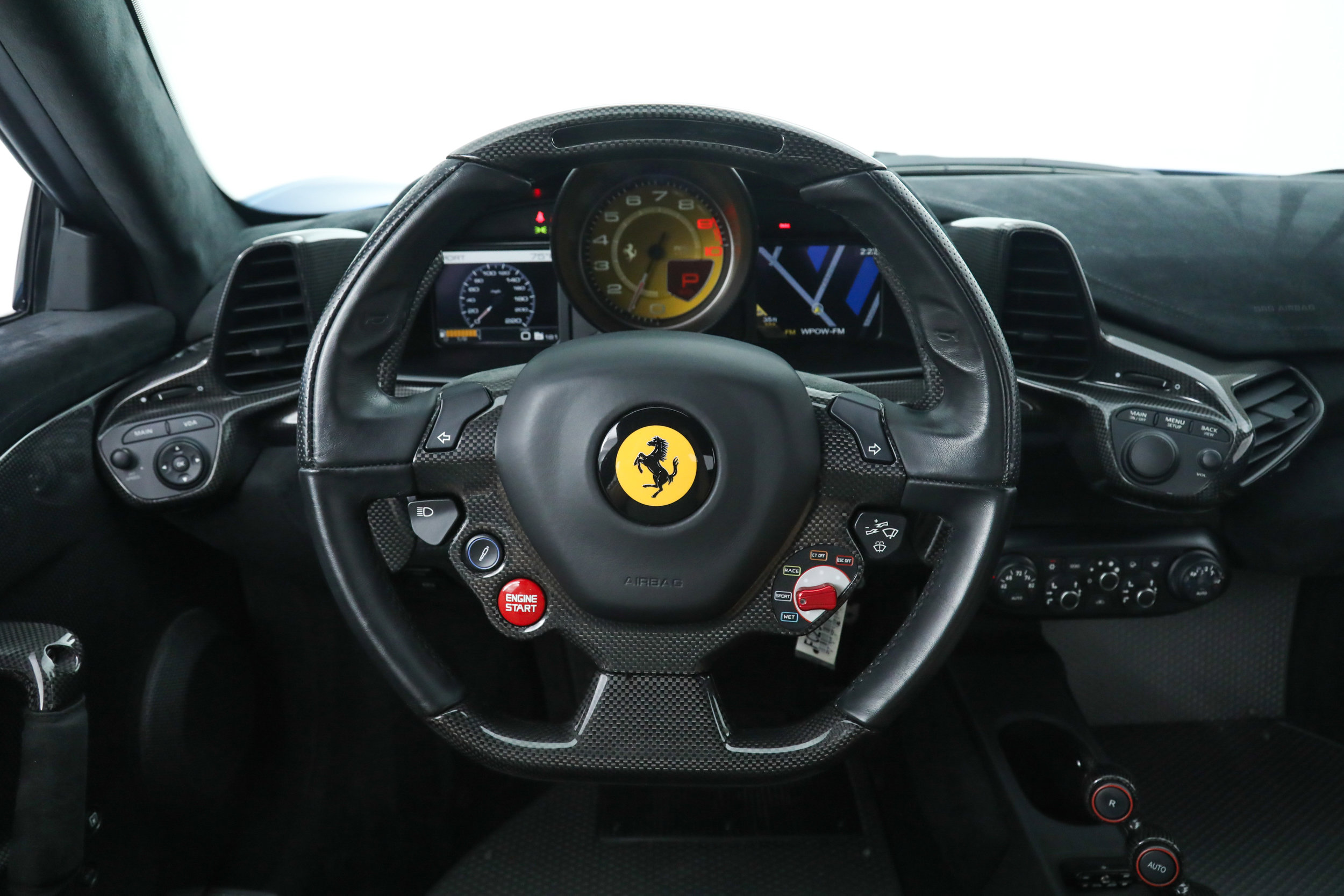Used 2015 Ferrari 458 Speciale Coupe image 6