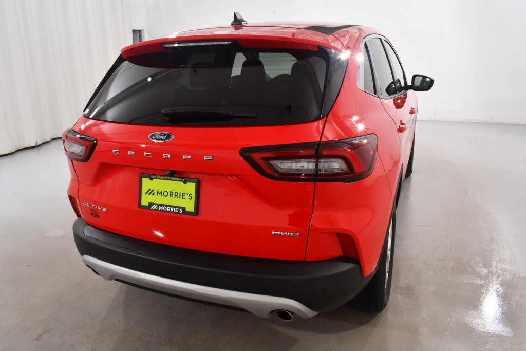 Used 2024 Ford Escape Active w/ Tech Pack #2 AWD/4WD image 12