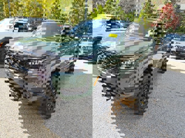 New 2026 Nissan Frontier SV image 5