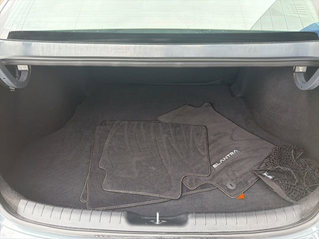 Certified 2022 Hyundai Elantra SEL w/ Convenience Package image 9