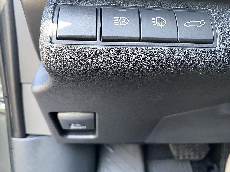 Certified 2026 Toyota bZ image 25