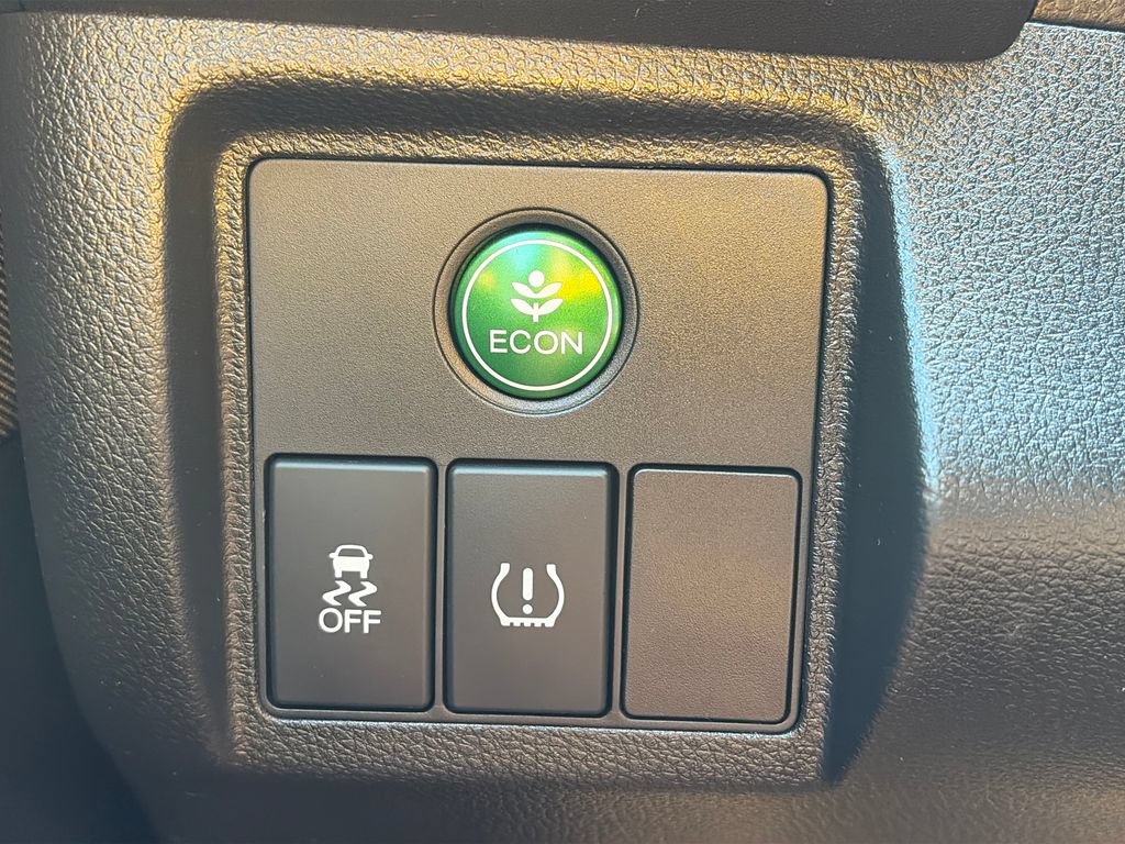 Used 2019 Honda HR-V LX image 17