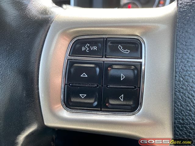 Used 2017 RAM 1500 Laramie w/ Convenience Group AWD/4WD image 20