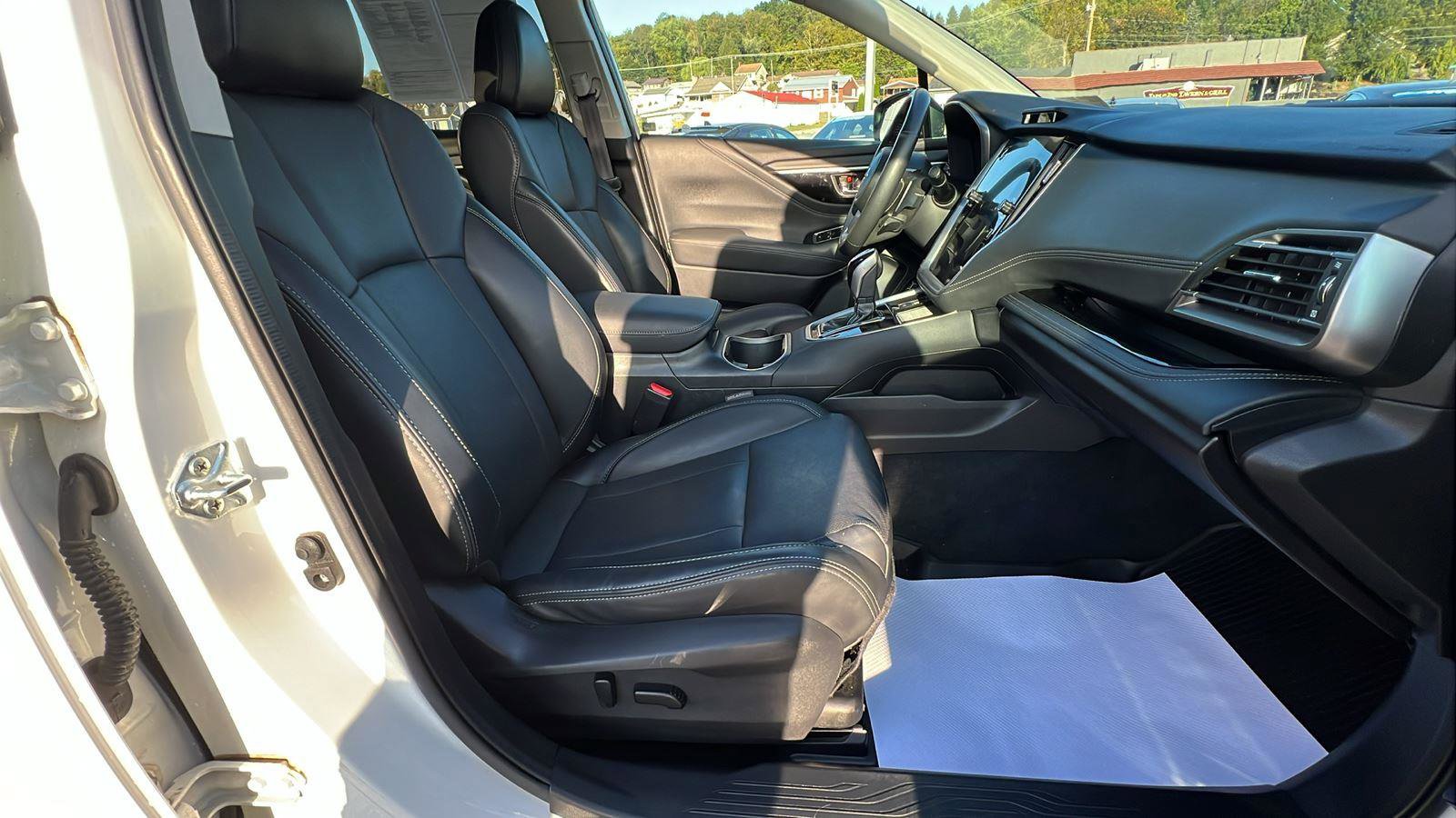 Used 2022 Subaru Outback Limited AWD/4WD image 12