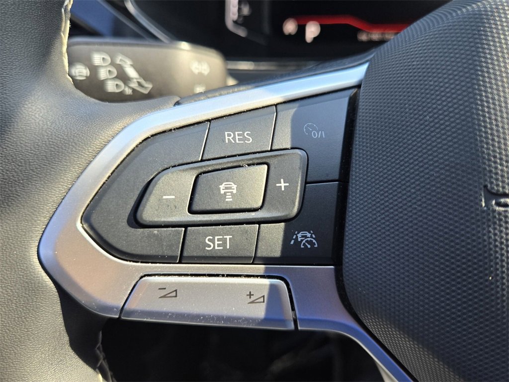 Certified 2024 Volkswagen Taos SEL image 25