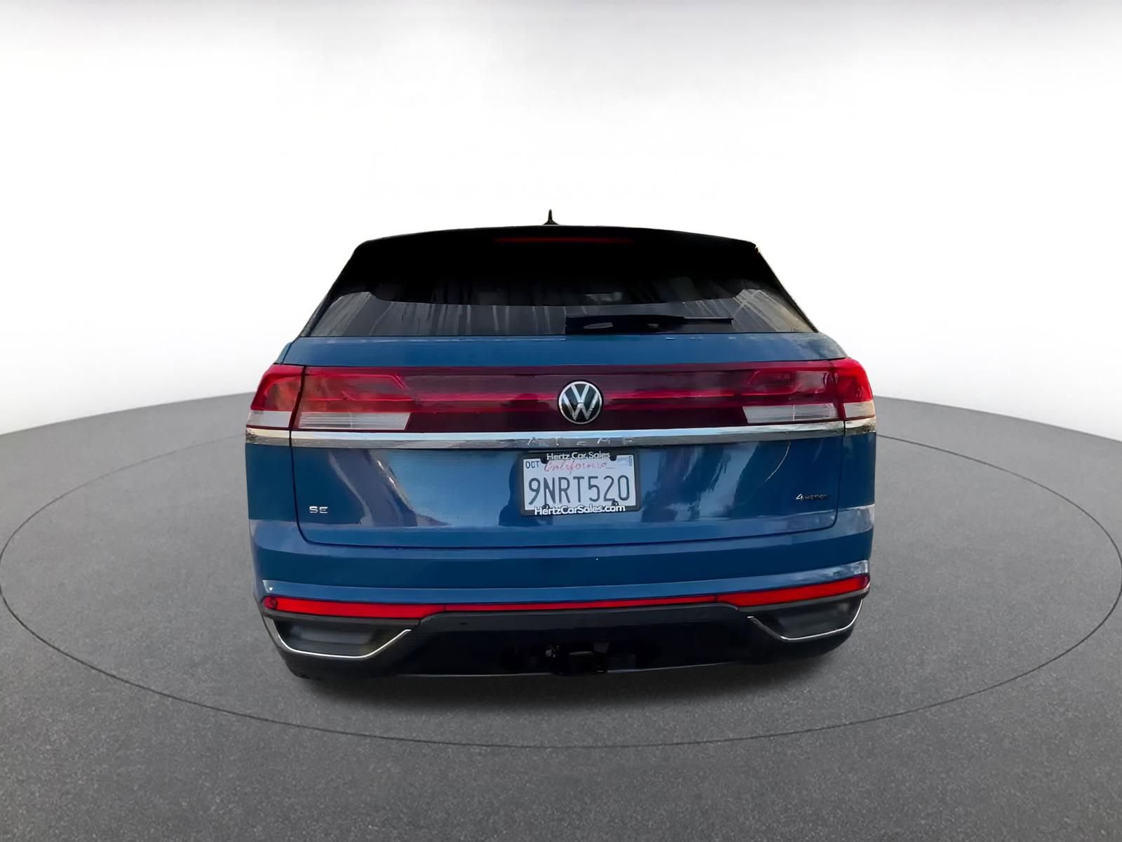 Used 2025 Volkswagen Atlas Cross Sport SE image 12