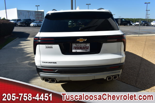 New 2027 Chevrolet Traverse LT FWD image 8