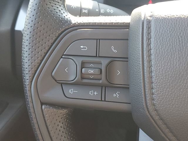 Used 2025 Toyota Tacoma SR5 image 15