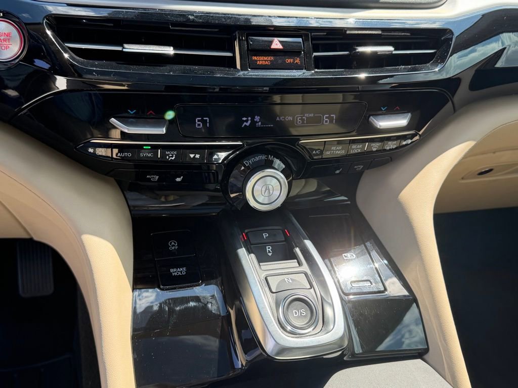 Used 2025 Acura MDX SH-AWD w/ Technology Package image 24