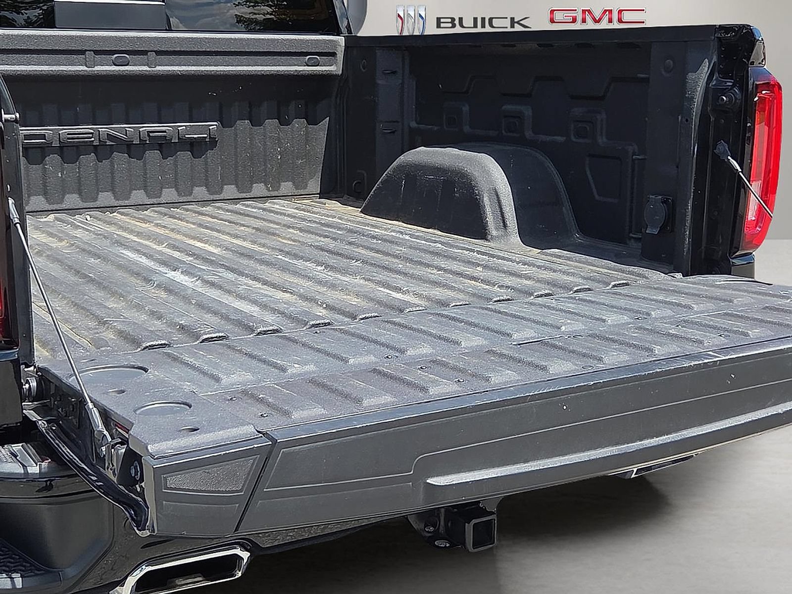 Certified 2023 GMC Sierra 1500 Denali AWD/4WD image 17