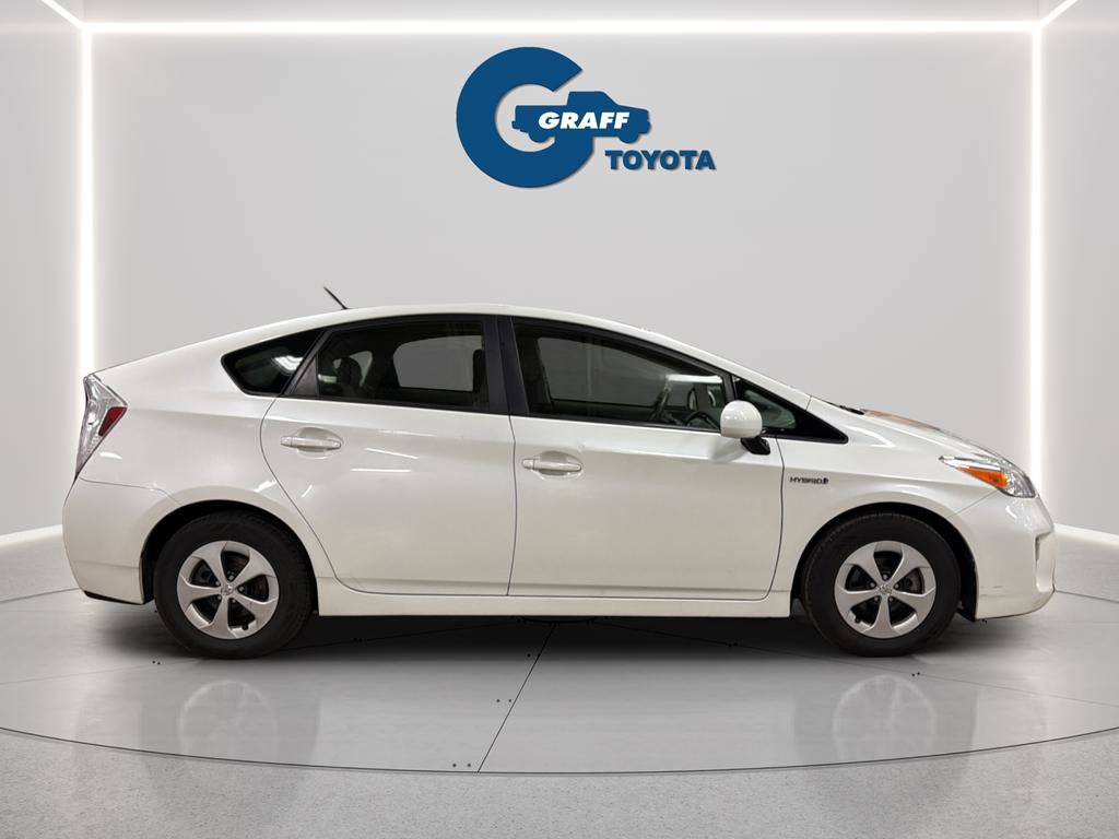 Used 2015 Toyota Prius Three w/ Solar Roof Package FWD image 8