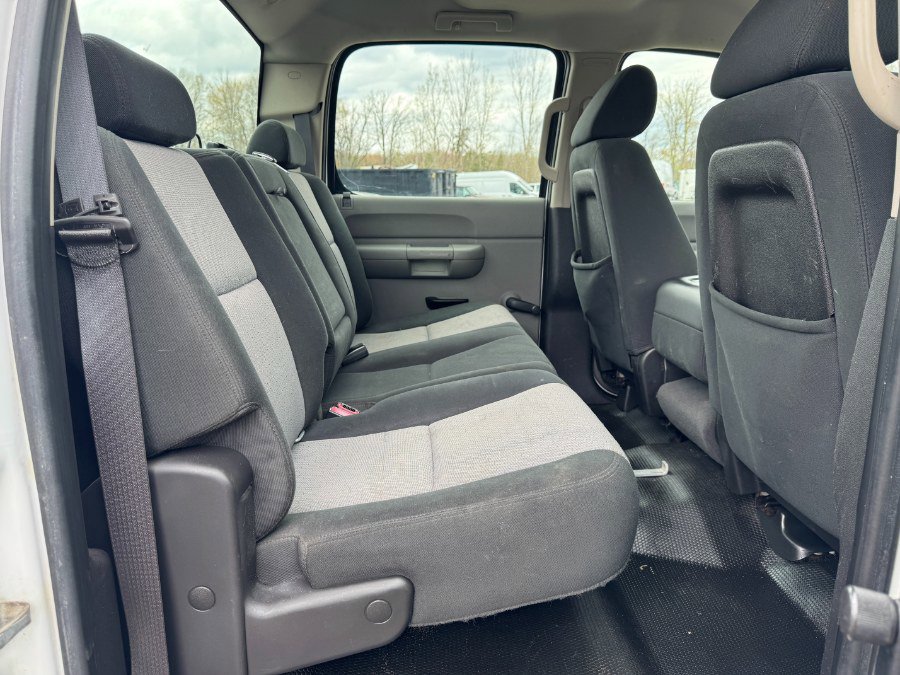Used 2008 Chevrolet Silverado 3500 W/T AWD/4WD image 17