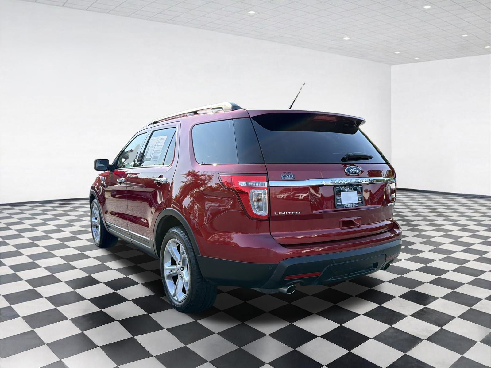 Used 2015 Ford Explorer Limited w/ Equipment Group 301A FWD image 9