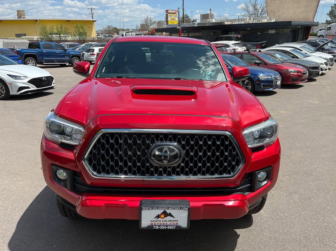 Used 2018 Toyota Tacoma TRD Sport w/ Technology Package AWD/4WD image 2