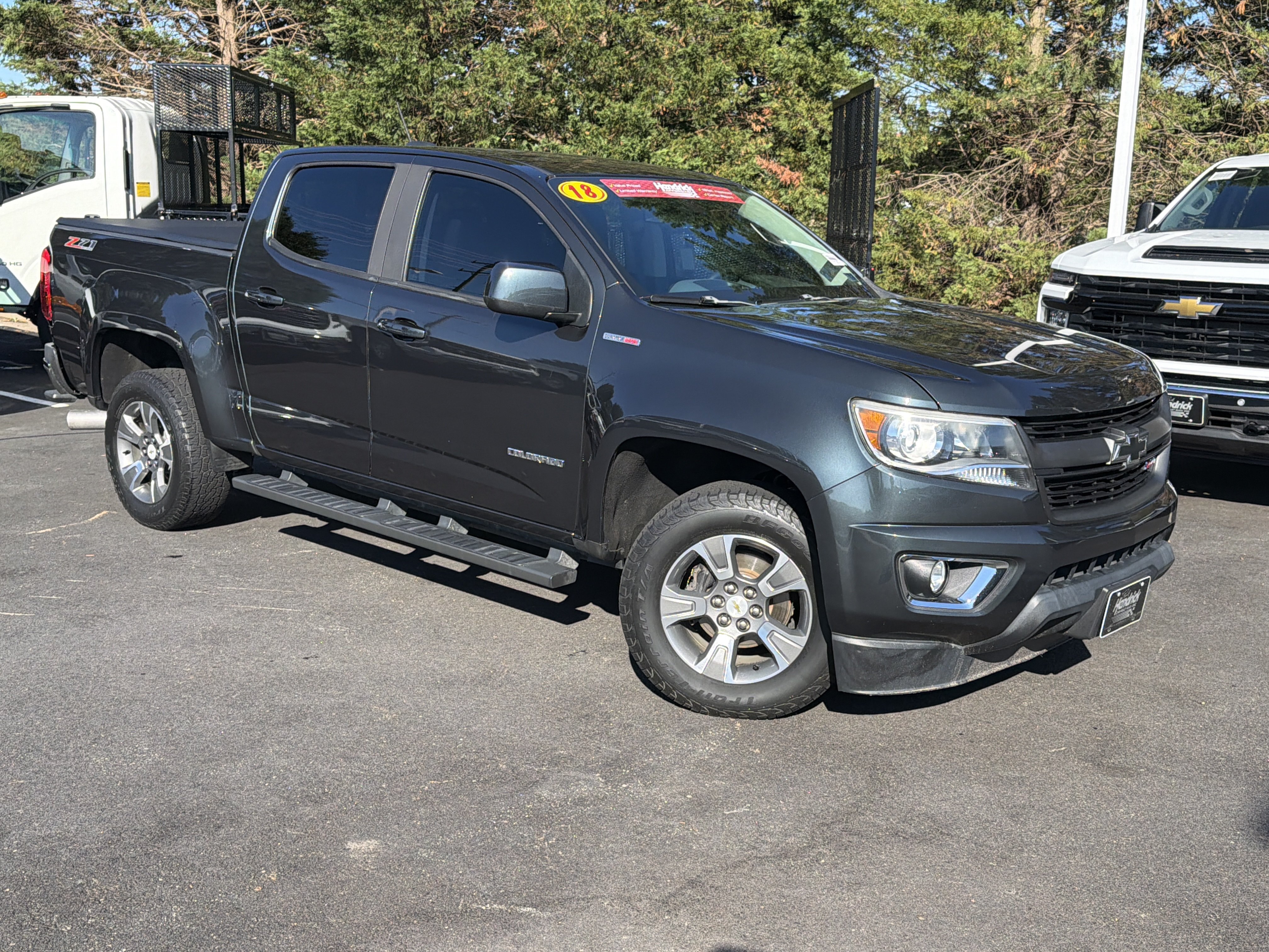 Used 2018 Chevrolet Colorado Z71 RWD image 2
