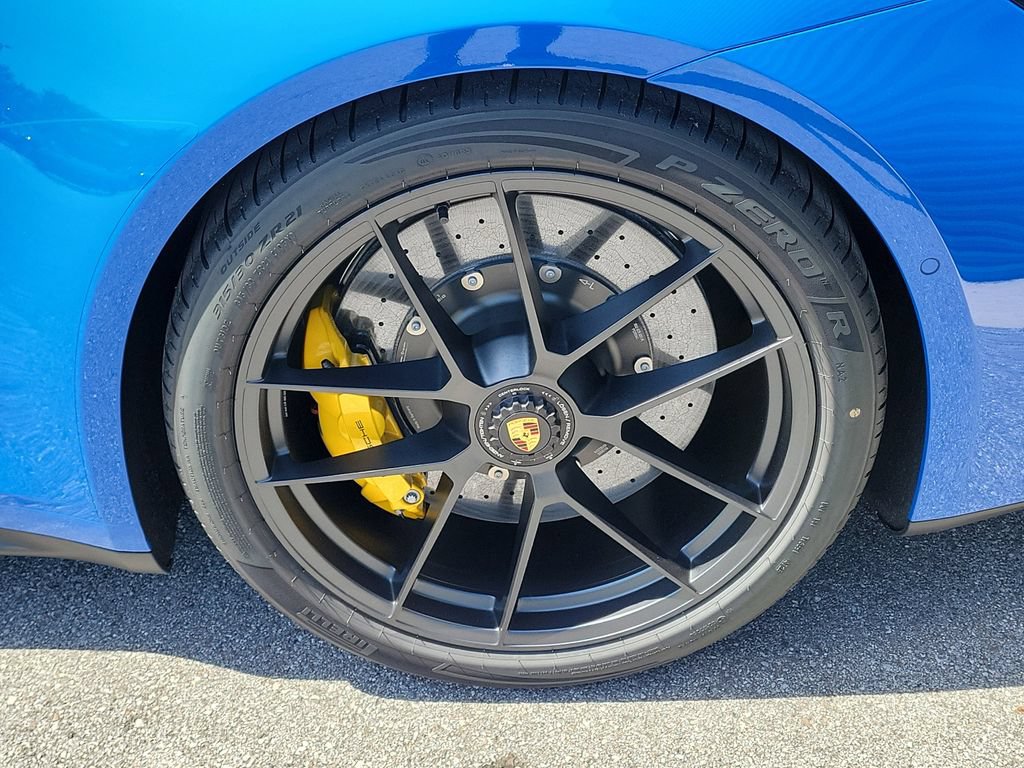 New 2026 Porsche 911 Carrera GTS RWD image 11